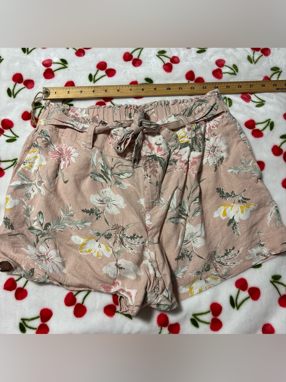 LOFT Pink Floral Tie-Waist Shorts